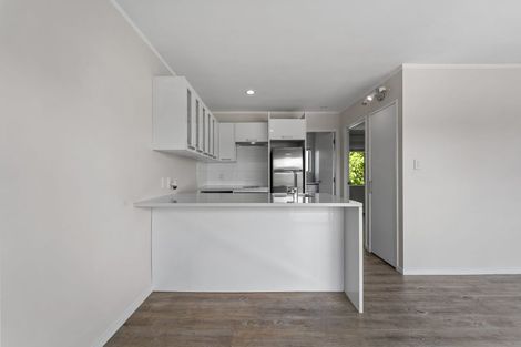 Photo of property in 3/420a Hibiscus Coast Highway, Orewa, 0931