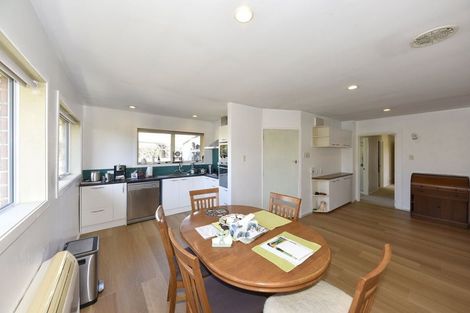 Photo of property in 6 Adrian Place, Shirley, Christchurch, 8061