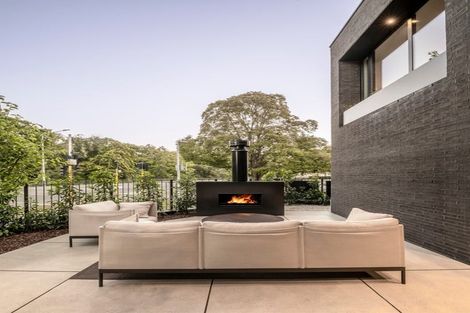 Photo of property in 23 Carlton Mill Road, Merivale, Christchurch, 8014