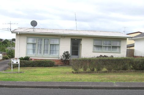Photo of property in 1/5 Domain Road, Glenfield, Auckland, 0629