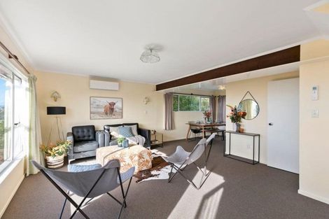 Photo of property in 64 Cunliffe Street, Churton Park, Wellington, 6037