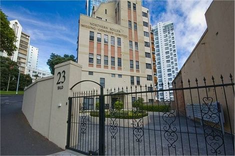 Photo of property in 23 Emily Place, Bellevue, Tauranga, 3110