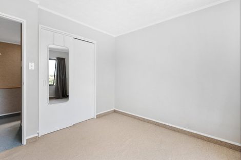 Photo of property in 16 Kokako Place, Taradale, Napier, 4112