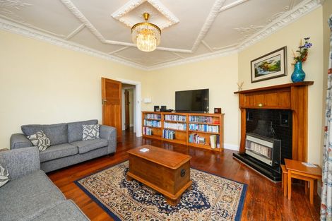 Photo of property in 90 Limbrick Street, Terrace End, Palmerston North, 4410