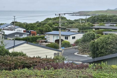 Photo of property in 1 Ngaio Street, Kaka Point, 9271