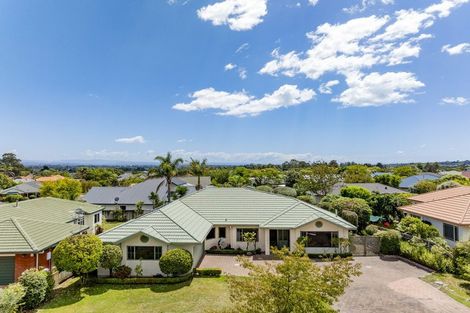 Photo of property in 19 Kingsgate Avenue, Havelock North, 4130