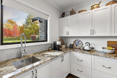 Photo of property in 6 Sandys Lane, Albert Town, Wanaka, 9382