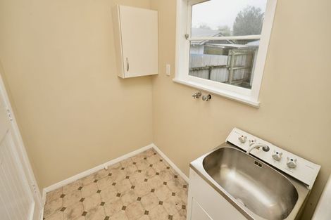 Photo of property in 42 College Street, Awapuni, Palmerston North, 4412