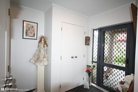 Photo of property in 107b Ocean Road, Whangamata, 3620