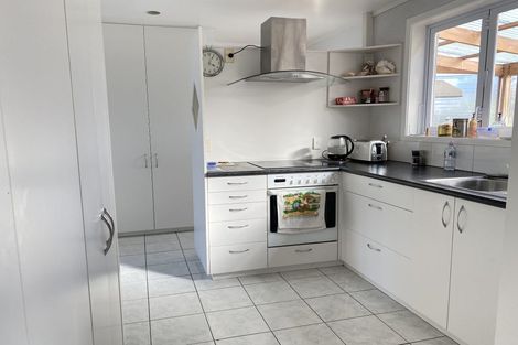 Photo of property in 9 Selwyn Road, Manurewa, Auckland, 2102