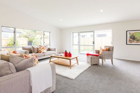 Photo of property in 41 Karina Terrace, Roslyn, Palmerston North, 4414