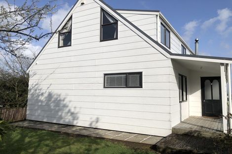 Photo of property in 18 Pelorus Street, Welcome Bay, Tauranga, 3112