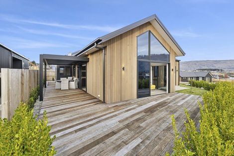 Photo of property in 47 Clearview Street, Wanaka, 9305