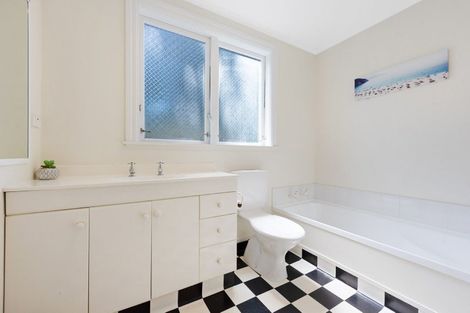 Photo of property in 23f5 Glenbervie Terrace, Thorndon, Wellington, 6011