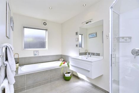 Photo of property in 2 Springbrook Lane, Northwood, Christchurch, 8051