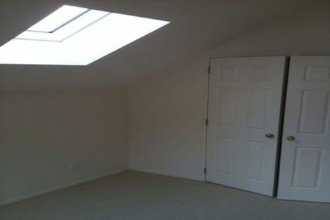 Photo of property in 32 Firth Terrace, Karori, Wellington, 6012