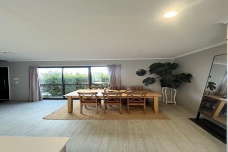 Photo of property in 40 Tippet Crescent, Wigram, Christchurch, 8025