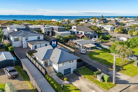 Photo of property in 107b Simpson Road, Papamoa Beach, Papamoa, 3118