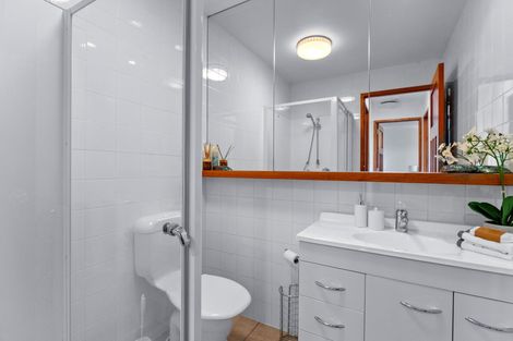 Photo of property in 417 Leigh Road, Whangateau, 0985