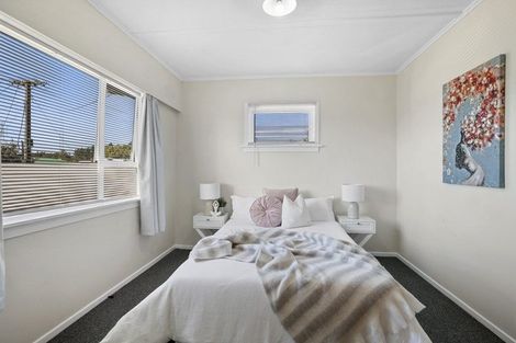 Photo of property in 18d Saxton Road, Upper Vogeltown, New Plymouth, 4310