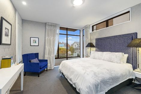 Photo of property in 2/2a Dorset Street, Christchurch Central, Christchurch, 8013