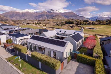 Photo of property in 97 Cotter Avenue, Arrowtown, 9302