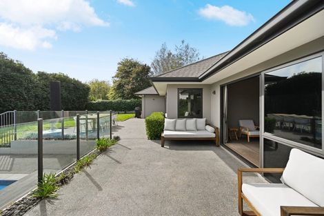 Photo of property in 14 Winslow Court, Huntington, Hamilton, 3210
