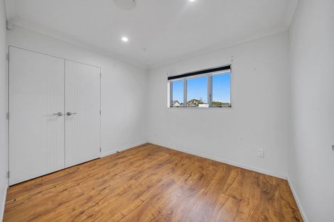 Photo of property in 3b Wanaka Place, Pakuranga Heights, Auckland, 2010