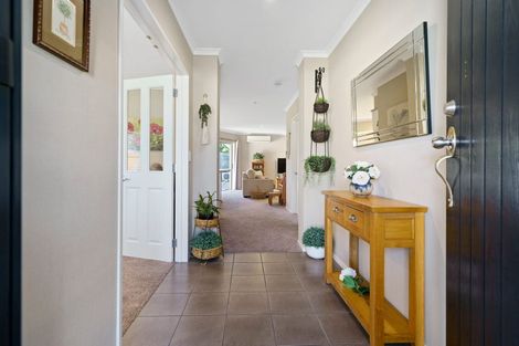 Photo of property in 16 Honiss Place, Cambridge, 3434