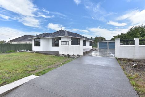 Photo of property in 33 Bournemouth Crescent, Aranui, Christchurch, 8061