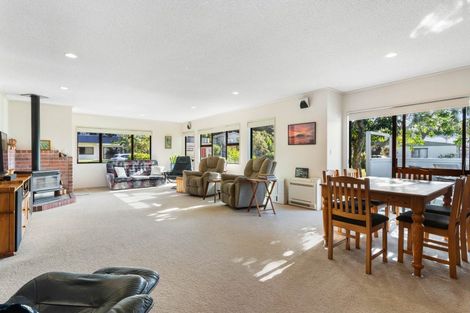 Photo of property in 116 Park Avenue, Whangamata, 3620