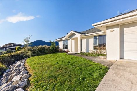 Photo of property in 18 Lionel Place, Mapua, 7005