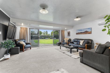 Photo of property in 36 Maire Street, Inglewood, 4330