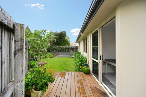 Photo of property in 10 Taylor Terrace, St Andrews, Hamilton, 3200