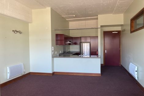 Photo of property in Pirie Street Townhouses, 28/35u Pirie Street, Mount Victoria, Wellington, 6011
