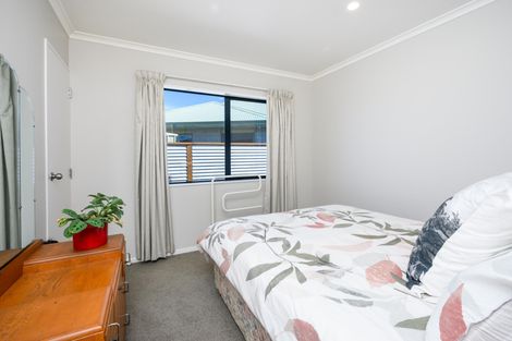 Photo of property in 32 Somerset Crescent, Highbury, Palmerston North, 4412