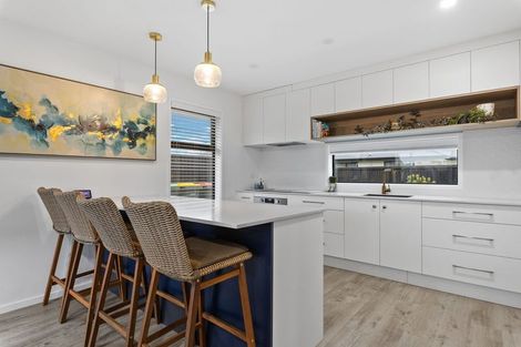 Photo of property in 10 Peregrine Crescent, Rolleston, 7615