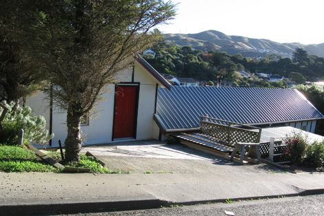 Photo of property in 7 Otonga Way, Churton Park, Wellington, 6037