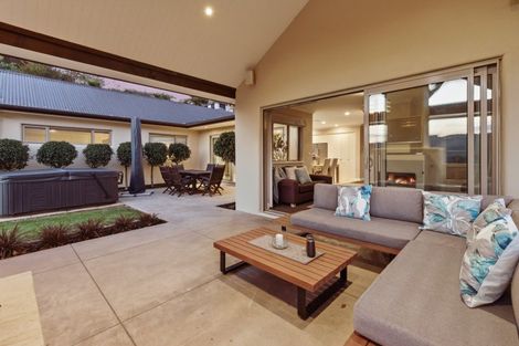 Photo of property in 60 Miles Lane, Tauriko, Tauranga, 3110