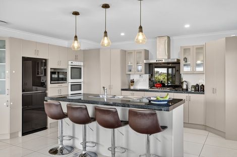 Photo of property in 46 Rockview Place, Mount Pleasant, Christchurch, 8081