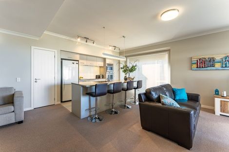 Photo of property in 102 Landmark Terrace, Orewa, 0931