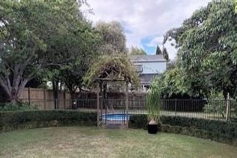 Photo of property in 1 Thames Street, Claudelands, Hamilton, 3214