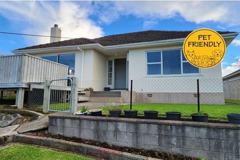 Photo of property in 90 Mangorei Road, Strandon, New Plymouth, 4312