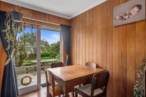 Photo of property in 36 Parakai Avenue, Parakai, 0830