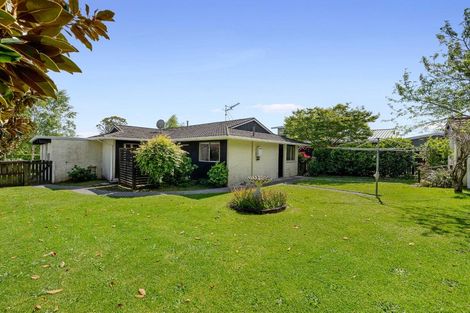 Photo of property in 19 Wesley Avenue, Frankleigh Park, New Plymouth, 4310