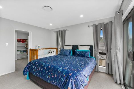 Photo of property in 4 Tawapou Close, Massey, Auckland, 0614