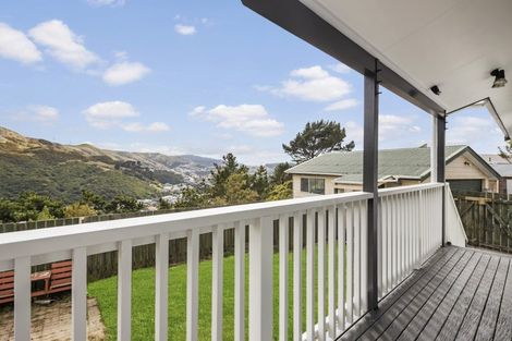 Photo of property in 6 Salem Court, Churton Park, Wellington, 6037