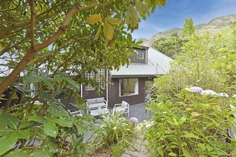 Photo of property in 16 Zephyr Terrace, Governors Bay, 8971
