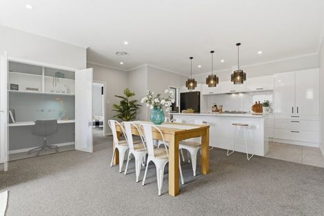 Photo of property in 57 Benmore Crescent, Pyes Pa, Tauranga, 3112