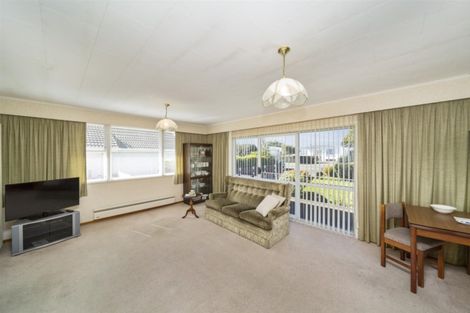 Photo of property in 93 Waihi Road, Hawera, 4610